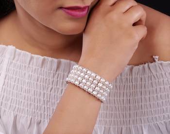 Real Natural Hyderabadi pearls Bracelet 1