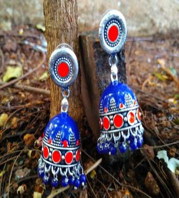 Silver earrings 1