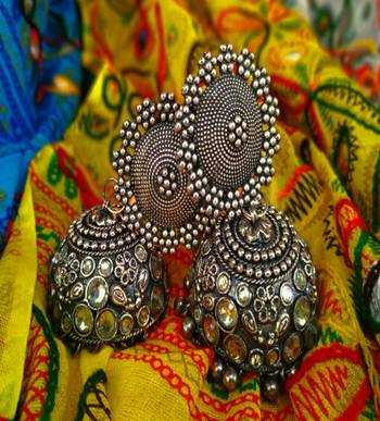 Silver earrings 1
