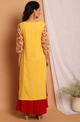 Janasya Yellow printed crepe long kurtis 4