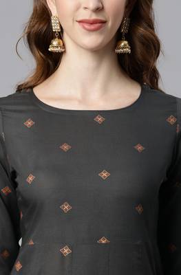 Janasya Charcoal printed viscose rayon long kurtis 5