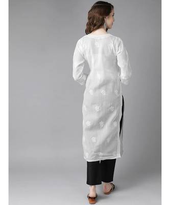 Hand Embroidered White Cotton Lucknowi Chikan Women Kurta 2
