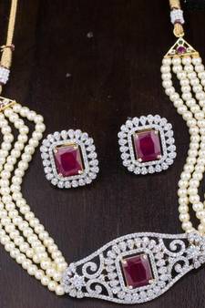 White agate necklaces