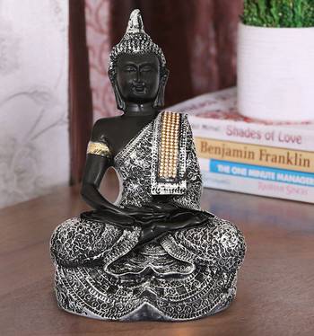 handcrafted meditating buddha statue 1