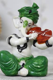 eCraftIndia Lord Ganesha playing Violin