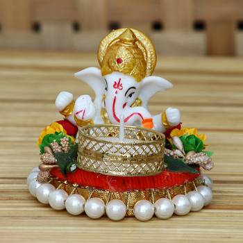 eCraftIndia Lord Ganesha Idol on DECORative Plate with Tea Light Holder 2