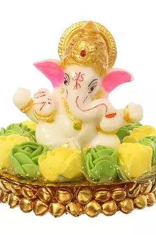 eCraftIndia Lord Ganesha Idol on DECORative Handcrafted Plate with Green and Yellow Flowers