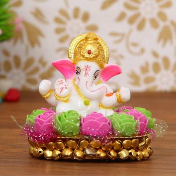 eCraftIndia Lord Ganesha Idol on DECORative Handcrafted Plate with Pink and Green Flowers 1