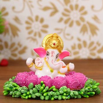 eCraftIndia Lord Ganesha Idol on DECORative Handcrafted Plate with Pink Flowers 1