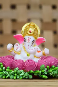 eCraftIndia Lord Ganesha Idol on DECORative Handcrafted Plate with Pink Flowers
