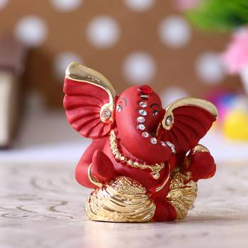 eCraftIndia Gold Plated Red Mini Kaan Ganesha DECORative Showpiece for Home Temple Office Car Dashboard 1