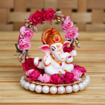 eCraftIndia Lord Ganesha Idol on DECORative Handcrafted Plate with Throne of Pink and Red Flowers 2
