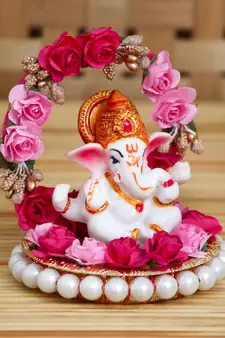 eCraftIndia Lord Ganesha Idol on DECORative Handcrafted Plate with Throne of Pink and Red Flowers