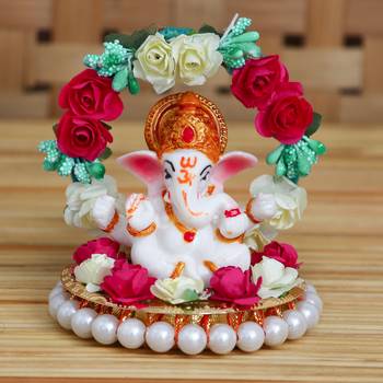 eCraftIndia Lord Ganesha Idol on DECORative Handcrafted Plate with Throne of Colorful Flowers 1
