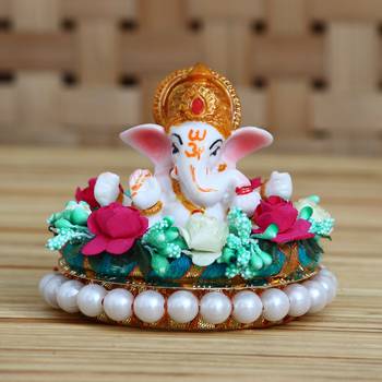 eCraftIndia Lord Ganesha Idol on DECORative Handcrafted Plate with Colorful Flowers 1