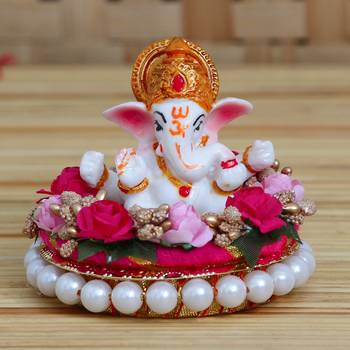 eCraftIndia Lord Ganesha Idol on DECORative Handcrafted Plate with Colorful Flowers 1
