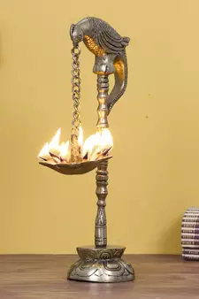 eCraftIndia DECORative Handcrafted Brass Parrot Showpiece Diya for 7 wicks with Stand