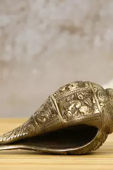eCraftIndia Brass Auspicious Lord Ganesha Shankh