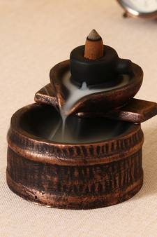 eCraftIndia Deep Steps Smoke Backflow Cone Incense Holder DECORative Showpiece