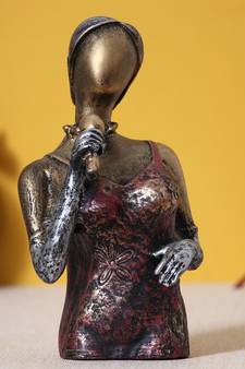eCraftIndia Singing Lady DECORative Figurine