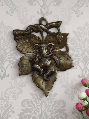 eCraftIndia Antique Finish Lord Ganesha on Creative Leaf Handcrafted Metal Wall Hanging 1