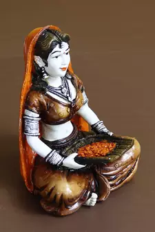 7 Inch Rajasthani Lady Cleaning Grains Using Traditional Techniques Handcrafted DECORative Polyresin Showpiece