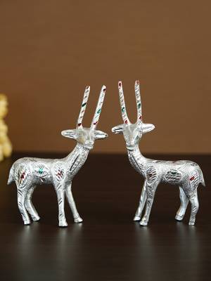 eCraftIndia Set of 2 Engraved Silver Deer Handcrafted DECORative Metal Figurine 1