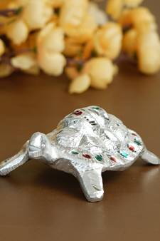 eCraftIndia Silver Engraved Tortoise Feng Shui Handcrafted DECORative Metal Showpiece
