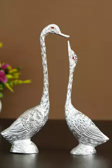 eCraftIndia 10 5 Inch Silver Kissing Swan Couple Handcrafted DECORative Figurine