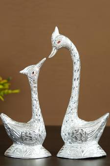 eCraftIndia 12 Inch Silver Kissing Swan Couple Handcrafted DECORative Figurine