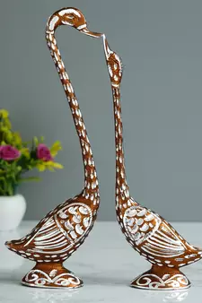 eCraftIndia 14 Inch Brown Kissing Swan Couple Handcrafted DECORative Figurine