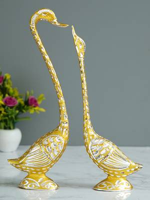 eCraftIndia 14 Inch Golden Kissing Swan Couple Handcrafted DECORative Figurine 2