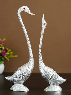 eCraftIndia 14 Inch Silver Kissing Swan Couple Handcrafted DECORative Figurine 1