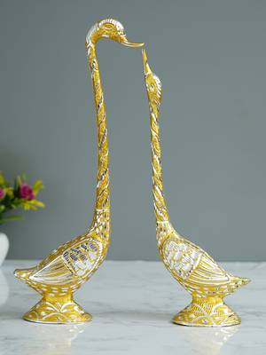 eCraftIndia 16 5 Inch Golden Kissing Swan Couple Handcrafted DECORative Figurine 2