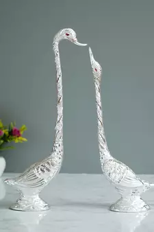 eCraftIndia 16 5 Inch Silver Kissing Swan Couple Handcrafted DECORative Figurine