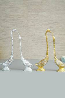 eCraftIndia Set of Two 16 5 Inch Silver Kissing Swan Couple Handcrafted DECORative Figurine