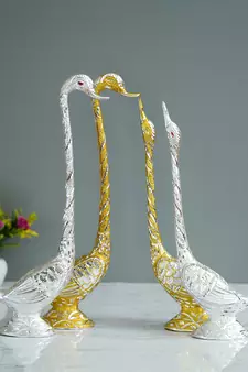 eCraftIndia Set of Two 16 5 Inch Silver Kissing Swan Couple Handcrafted DECORative Figurine