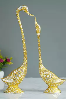 eCraftIndia 19 Inch Golden Kissing Swan Couple Handcrafted DECORative Figurine