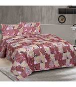 multicolor cotton abstract print bedsheet with pillow covers