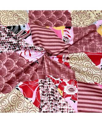 multicolor cotton abstract print bedsheet with pillow covers 2
