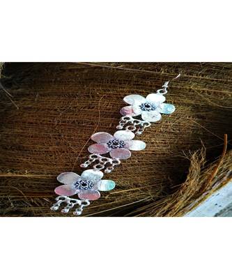 German Silver Shaped Maangteeka  Maathapatti Embellishments Flower Pattern Designer Hanging Ghungroo 1