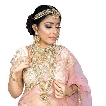 White Kundan Bridal Jewellery Neckalce set with pearls 1