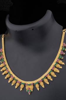Gold agate necklaces