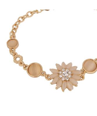 Stylish Partywear Floral Shaped Link Bracelet 3