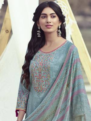 Blue embroidered pashmina salwar 3