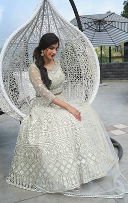 Beautiful embroidered pastel green lehenga 2