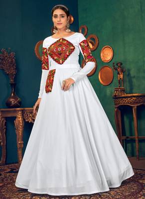 White embroidered georgette EVENING LONG GOWN 1