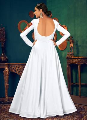 White embroidered georgette EVENING LONG GOWN 3