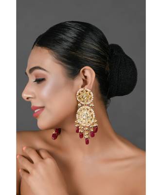 Mahroon Beaded Handcrafted Circular shaped Kundan earrings 2