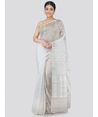 Pinkloom Women'S White Hand Woven Jamdani-Sarees Without Blouse 1